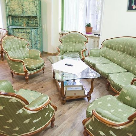 Lucky Travelers Room Tbiliszi Kültér fotó